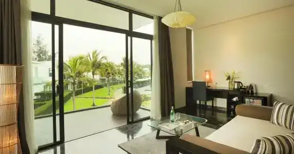Melia Danang Beach Resort - 7