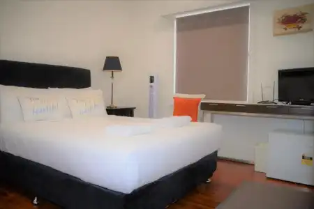 North Ryde Guest House - 27