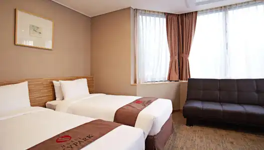 Skypark Myeongdong II - 22