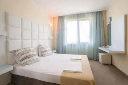 Perla Beach Luxury - All Inclusive & Free Beach Access - 1