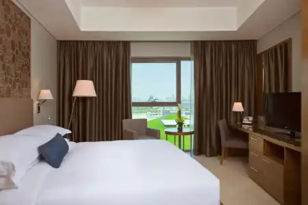 Majestic Arjaan by Rotana - 5