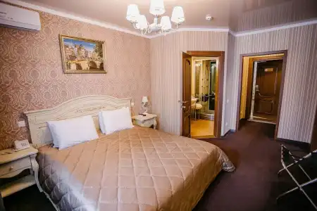 Aristocrat - 45