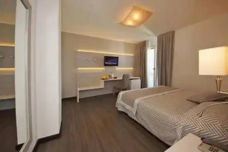 Europa - 72