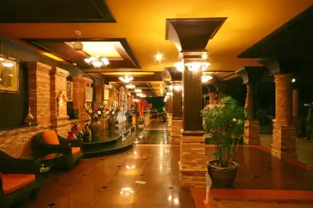 Sea Breeze Resort - 1