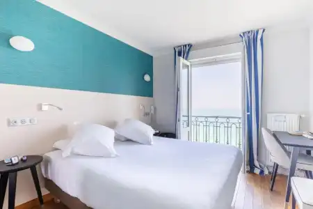 Kyriad Saint Malo centre Plage - 236