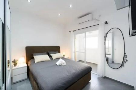 Sea Suites Apartments - 399