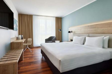 Courtyard by Marriott Dresden - 4