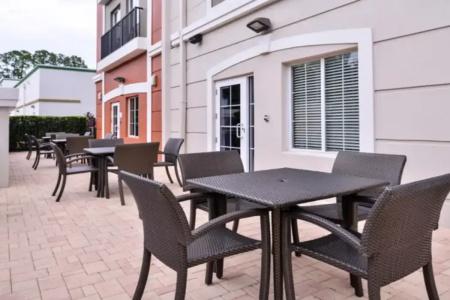 Holiday Inn Express Tampa N I-75 - University Area by IHG - 25