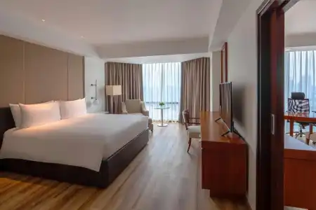 Sheraton Hanoi West - 108