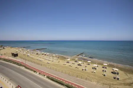 Costantiana Beach Apartments - 14