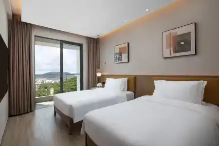 Holiday Inn & Suites SANYA YALONG BAY by IHG - 4