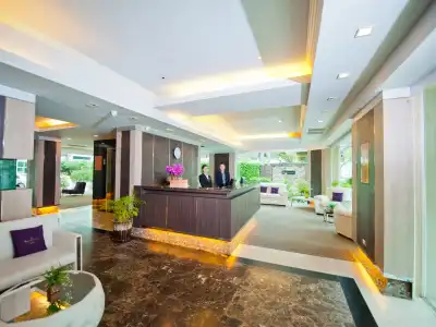 Kingston Suites - 1