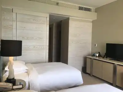 Hilton Dead Sea Resort & Spa - 5
