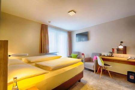 Azenberg Stuttgart, Sure Collection by BW - 31