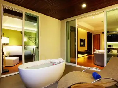 Graceland Khaolak Beach Resort - 63