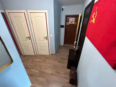 Lenin Guest House & Tours - 6