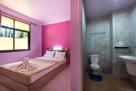myPatong Social Hostel - 41