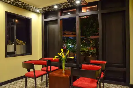 River Suites Hoi An - 16