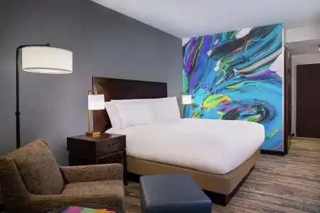 Hilton Americas - - 37