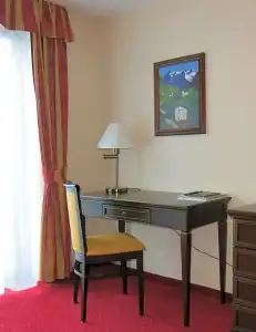 Zur Burg - 80