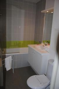 Nemea Appart Home Suite Nancy Centre - 9