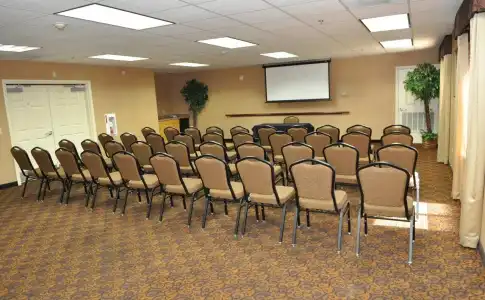 Holiday Inn Express Las Vegas-Nellis by IHG - 10