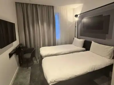 Ibis Rouen Centre Rive Droite Pasteur - 2