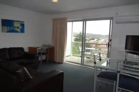 Adina Place Motel Apartments - 3