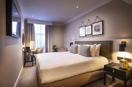 The Clermont London, Victoria - 6