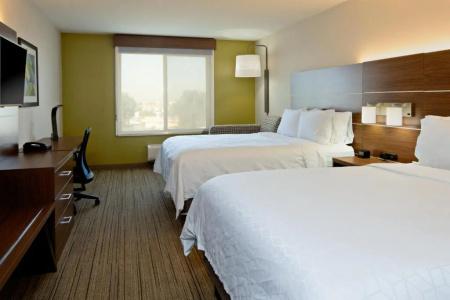 Holiday Inn Express & Suites Fresno South by IHG - 30
