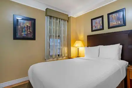 Best Western Plus Hospitality House - 4