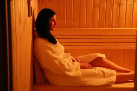 Samaya Deira - 28