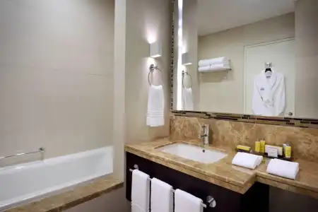 Marriott Executive Apartments Downtown Abu Dhabi - 39