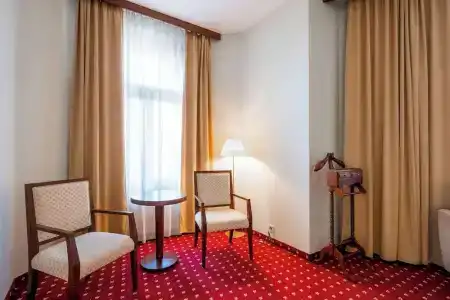 Clarion GrandZlaty Lev - 77