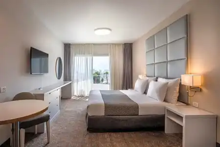 Astral Nirvana Suites - 37