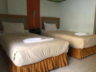 Polkadot Hostel - 1