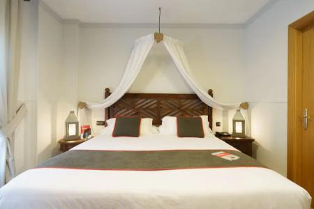 Boutique Reina Mora - 43