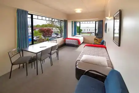 Ambassador Thermal Motel - 15