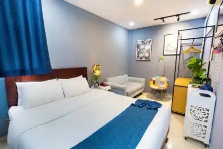 Hoang Phi - 45