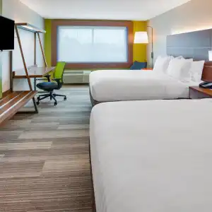 Holiday Inn Express & Suites Des Moines Downtown by IHG - 47
