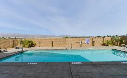 Holiday Inn Express & Suites Indio - Coachella Valley by IHG - 13