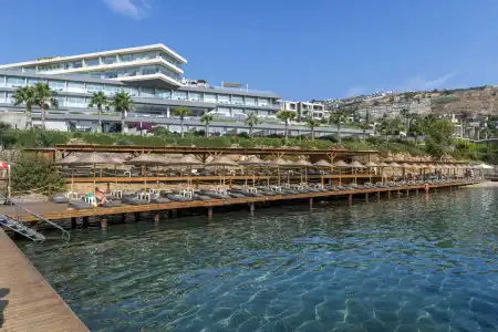Cape Bodrum Luxury & Beach - 40