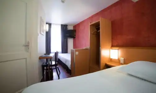 Hôtel Le Grillon - 42