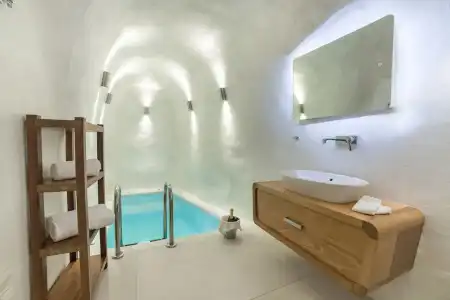 Daydream Luxury Suites - 137