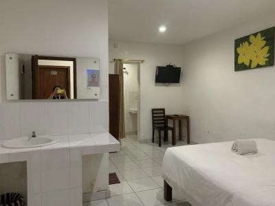 Ganandra Stay Denpasar - 4