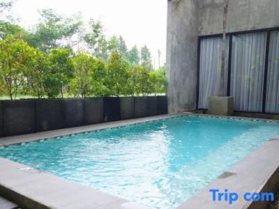The Westlake & Resort Yogyakarta - 85