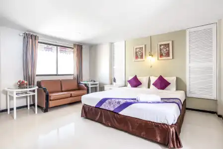 Sawasdee Siam, Pattaya - 26