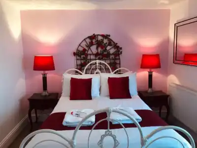 Grand Pier Guest House - 39