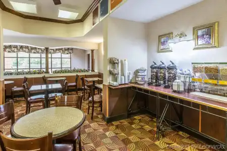 Quality Inn & Suites Montgomery East Carmichael Rd - 18
