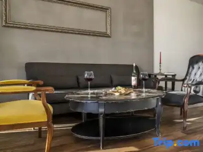 Ansen Suites - 55